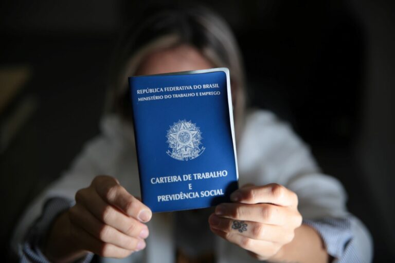Santa Catarina tem quase 9 mil vagas de emprego disponíveis pelo Sine