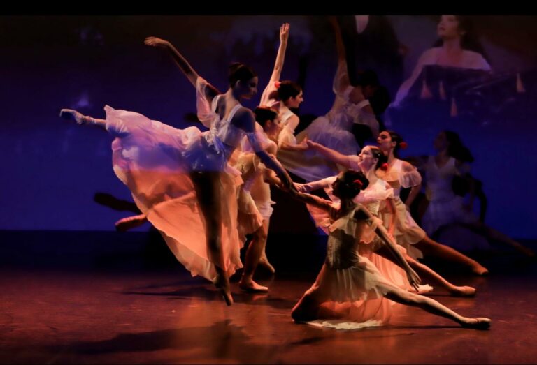 Teatro Bruno Nitz terá espetáculo do Studio de Dança Adriana Alcântara nesta sexta-feira