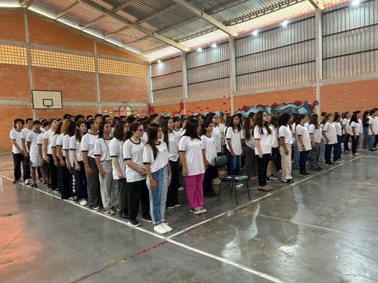 Evento “Pátria na Escola” dá início à mudança da sede administrativa