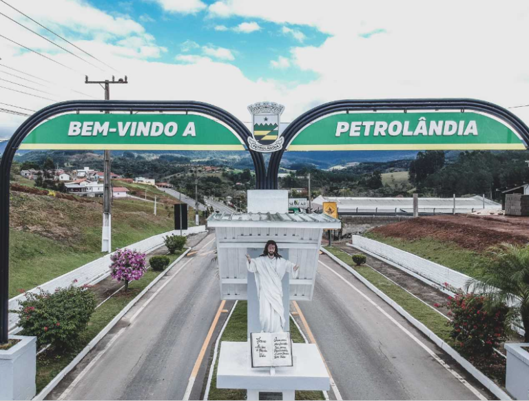 Casan abre agendamento para limpeza de fossas em Petrolândia