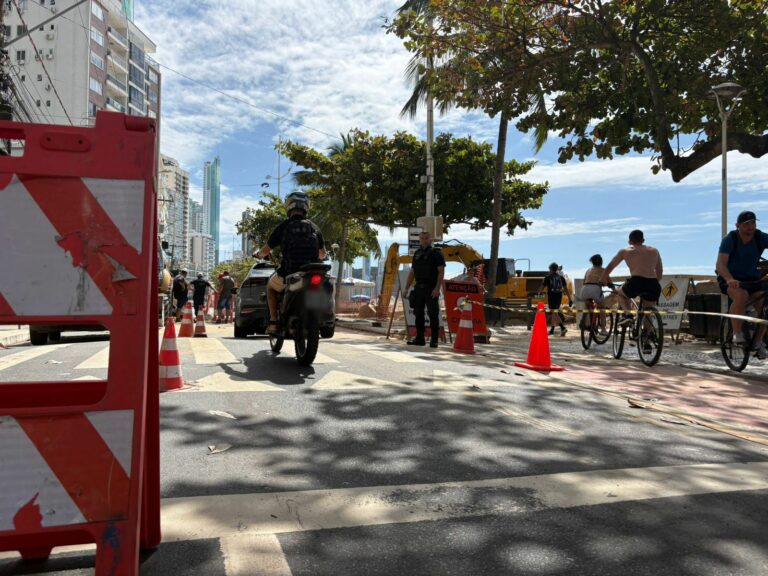 Trânsito na Avenida Atlântica no trecho da Rua 1001 seguirá em meia pista nesta terça-feira