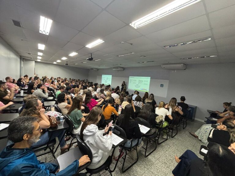 Saúde realiza capacitação em atendimento materno-infantil no Vale do Itapocu