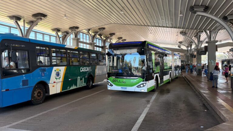 BC Trânsito conhece modelo de ônibus elétricos em Cascavel