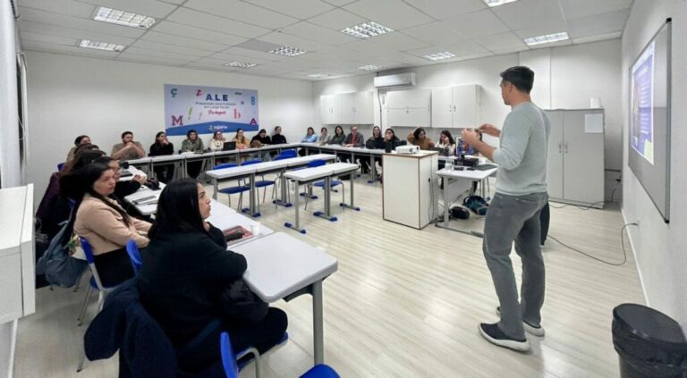 Inteligência Artificial na Educação é tema de palestra promovida pelo Polo UAB Itapema
