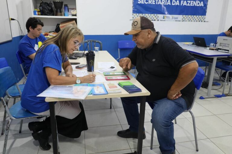 Agendamento de RG e inscrições para casamento coletivo estão entre os serviços do Agito no Bairro