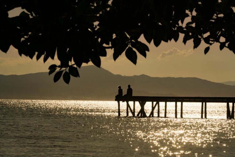 Semana começa com sol e calor em Santa Catarina, mas frente fria avança nos próximos dias