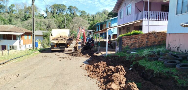 Salto Veloso recebe investimento de R$ 1 milhão da CASAN para abastecimento
