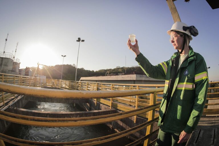 CASAN realiza seminário sobre contaminantes em convênio com a Universidade Federal de Santa Catarina e a FEESC