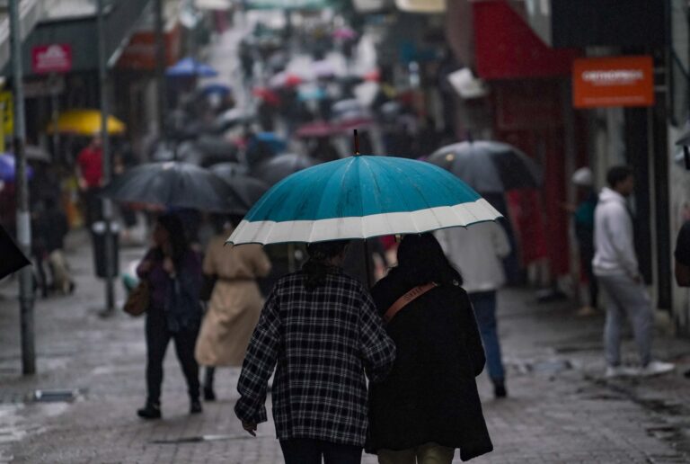 Fim de semana terá chuva e frio em Santa Catarina, aponta previsão
