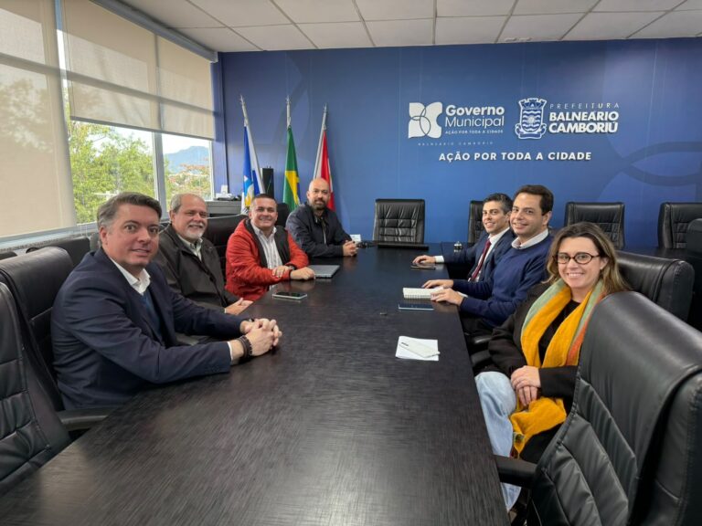 Segov e CIASC debatem melhorias na infraestrutura tecnológica da Prefeitura