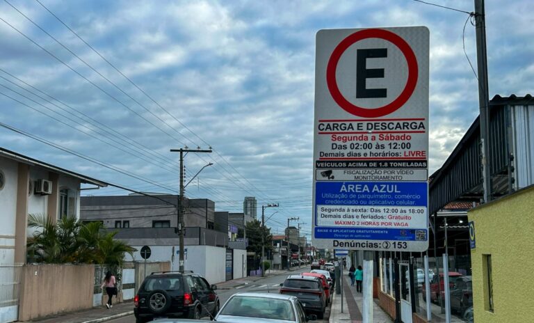 Fiscalização reforça regras para carga, descarga e embarque em BC