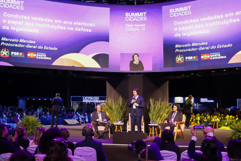 Eventos na Capital reúnem debates sobre gestão e advocacia pública liderados pela PGE/SC