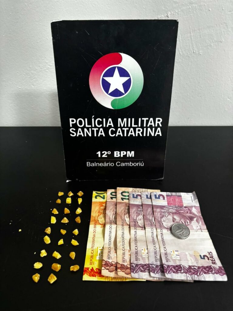 Homem é preso por tráfico de drogas no Bairro Nações, em Balneário Camboriú
