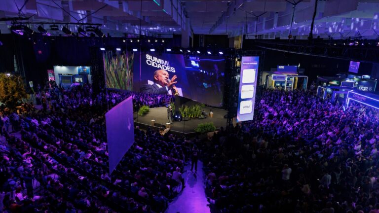 Santa Catarina destaca inovação e governo digital no Summit Cidades 2026 com participação da SCTI