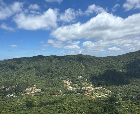 trilha_refugio_vida_silvestre-2-576x1024