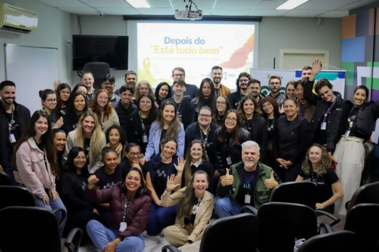 Setembro Amarelo: palestra aborda saúde mental com trabalhadores de Itapema