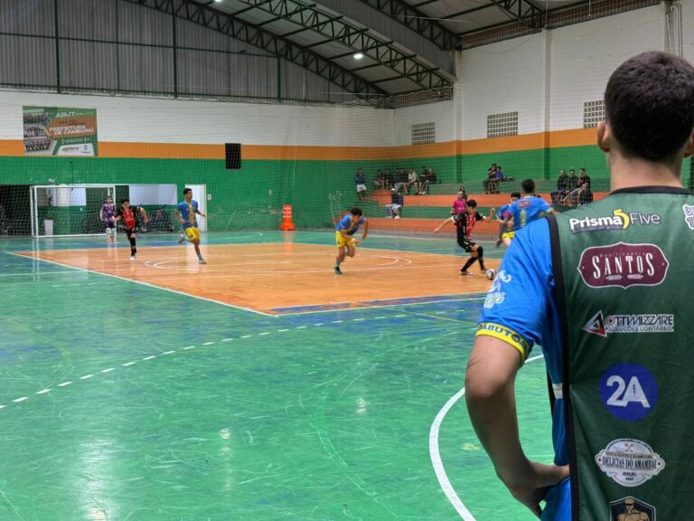 Camboriú recebe duelo entre Monte Alegre/La Barca e JEC/Krona pelo Estadual Sub-20