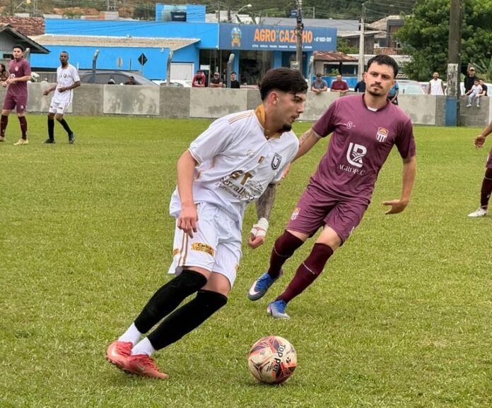 campeonato-Futebol-Amador-1-768x1024-1