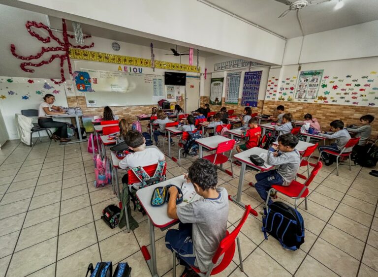 Escolas municipais de BC terão recesso nos dias 12 e 13 de outubro