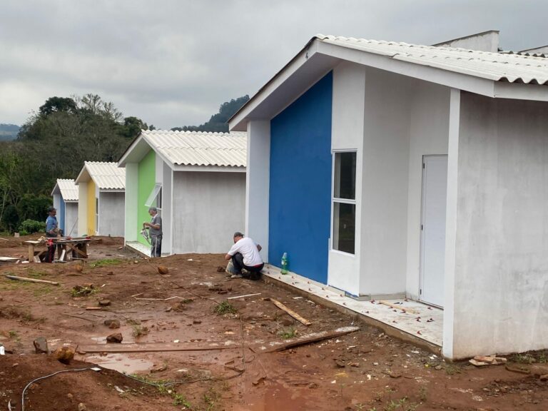 Programa Casa Catarina chega a 250 municípios de Santa Catarina